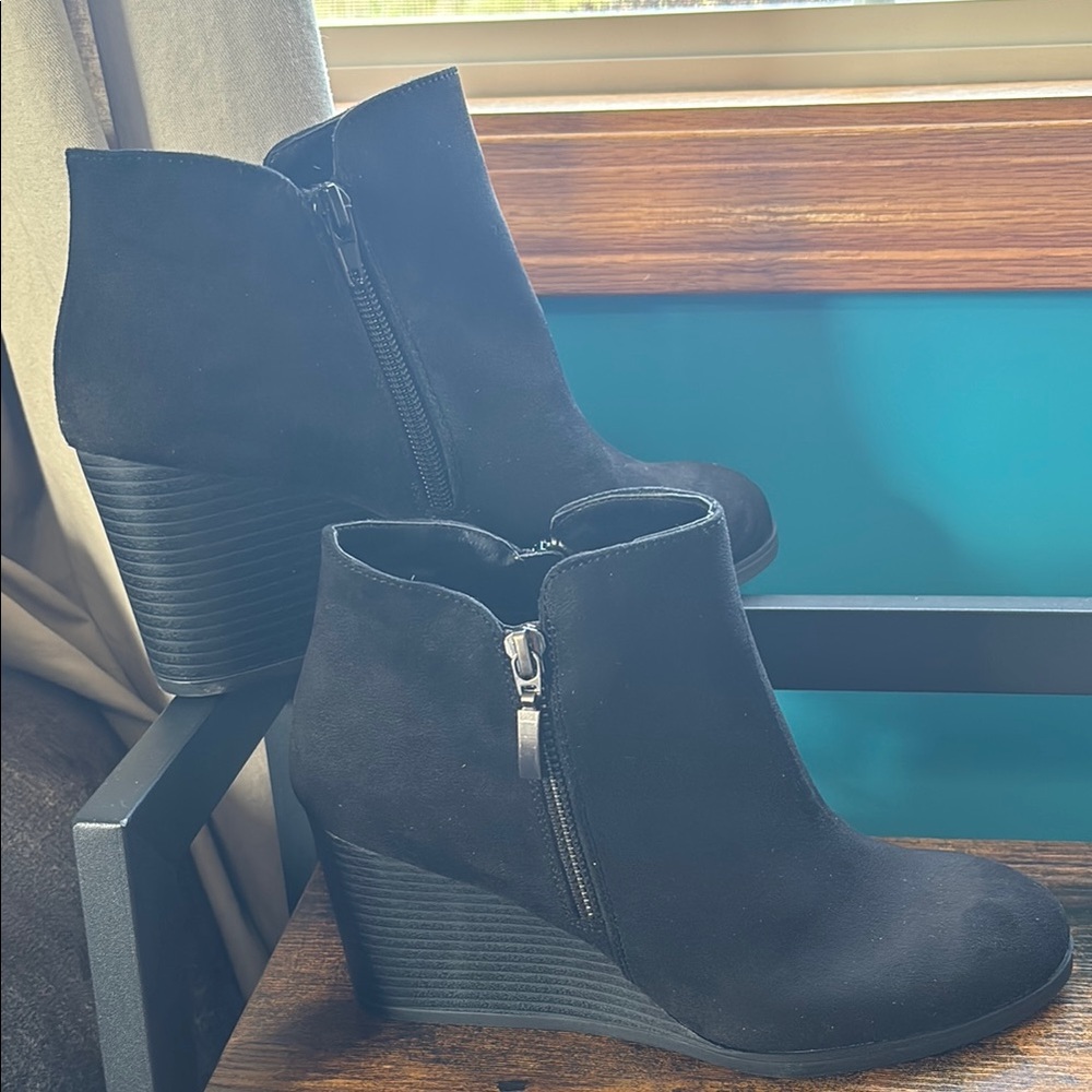 Style & Co Black Wedge Ankle Boots, Size 7